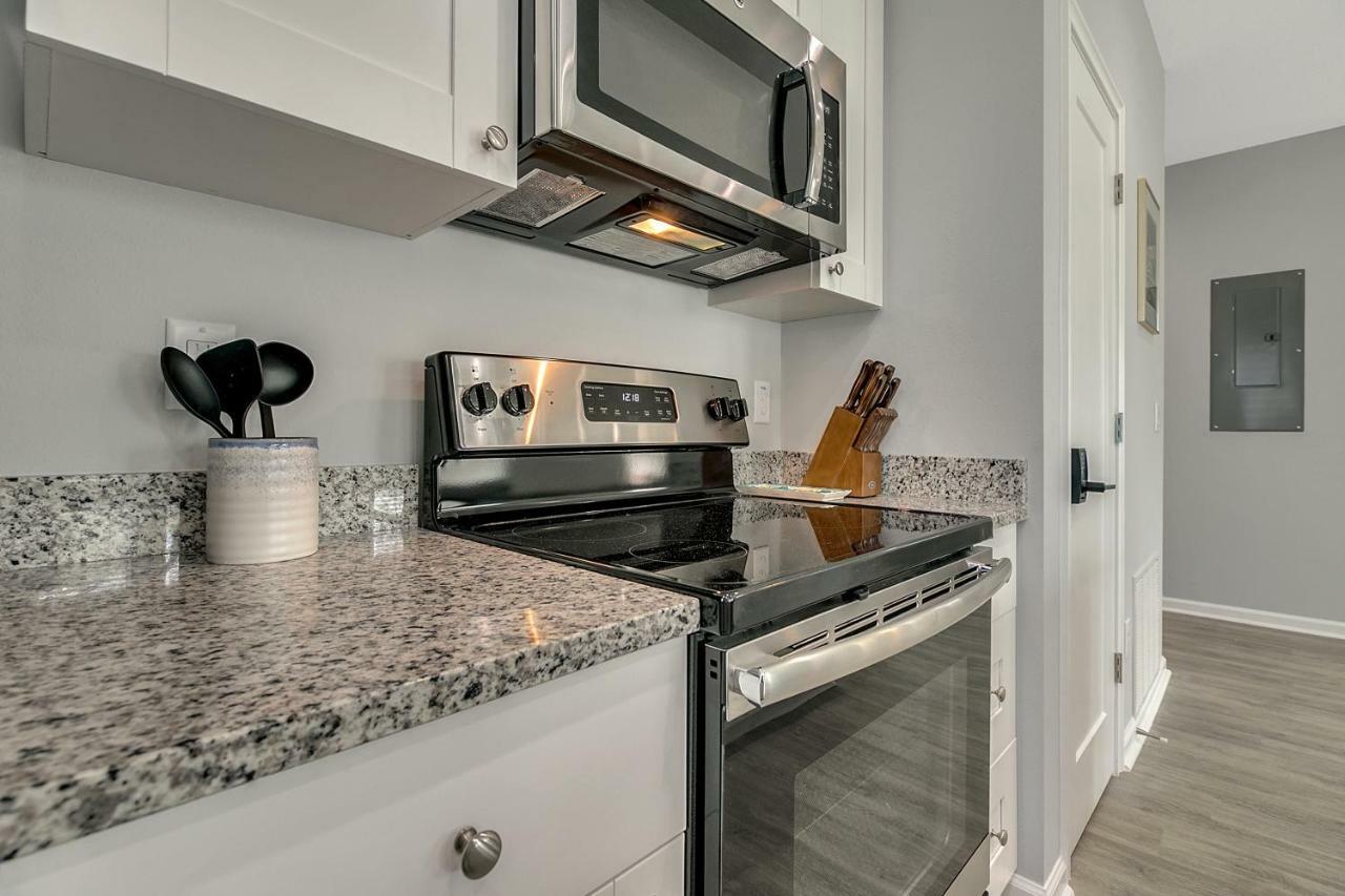 Apartmán New 3/2 Duplex Minutes From Heart Of Tampa -Unit B Exteriér fotografie