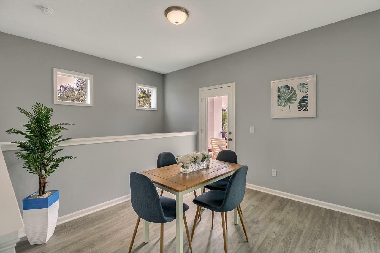 Apartmán New 3/2 Duplex Minutes From Heart Of Tampa -Unit B Exteriér fotografie